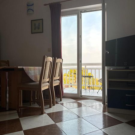 Apartmani Mlikotic Dugi Rat Exteriör bild