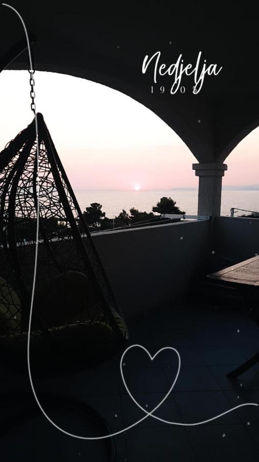 Apartmani Mlikotic Dugi Rat Exteriör bild